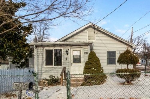 1145 Hessian Ave, Westville, NJ 08093