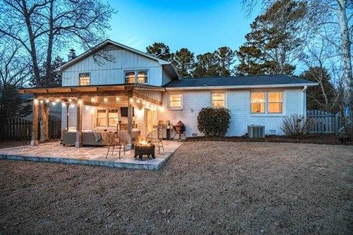 190 Thompson Place, Roswell, GA 30075