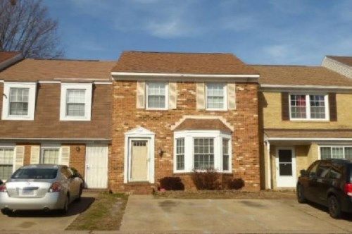 5522 Professor Ct, Virginia Beach, VA 23462