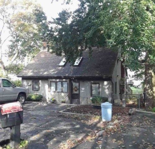 30 McNabb Rd, Lake Hopatcong, NJ 07849