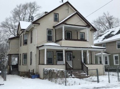 32-34 Santa Barbara St, Springfield, MA 01104