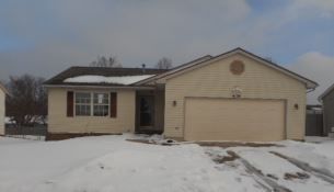 4120 Balmoral Dr, Lansing, MI 48911