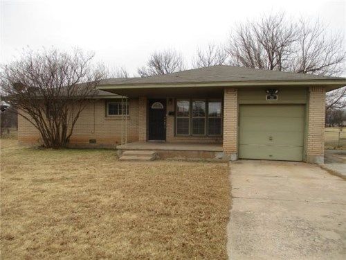 28 NW 40th St, Lawton, OK 73505