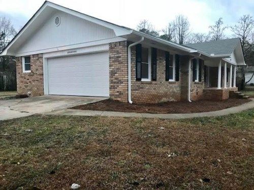 3340 Skyview Dr, Lithia Springs, GA 30122