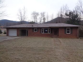 5087 Us 64, Morganton, NC 28655