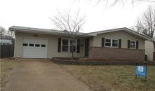 627 Holiday Ave Hazelwood, MO 63042