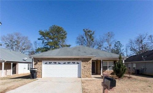 10980 Big Sky Dr, Hampton, GA 30228