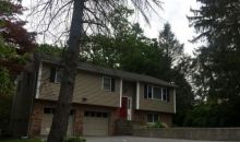 547 Marlet Pl Yorktown Heights, NY 10598