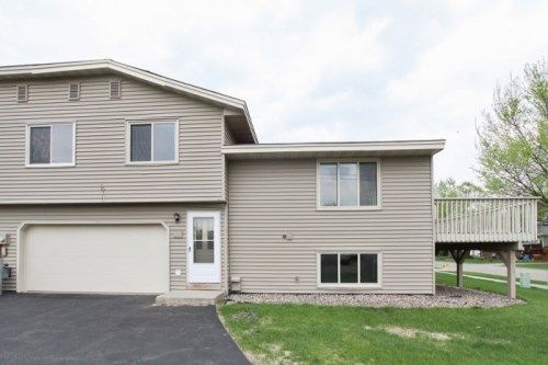 4272 124th St W., Savage, MN 55378