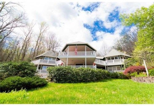 739 Knob Dr, Dillard, GA 30537