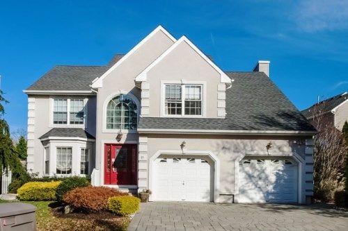 17 Brailley Ln, Hazlet, NJ 07730