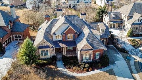 5352 Lacosta Ln, Alpharetta, GA 30022