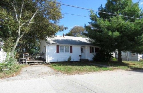 15 Holbrook Ave, Brockton, MA 02301