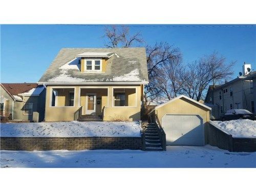 124 S Covell Ave, Sioux Falls, SD 57104