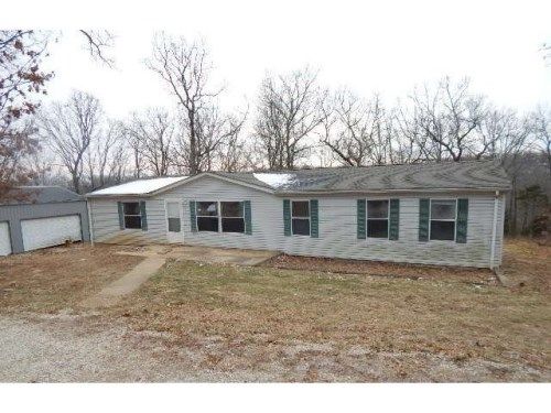1946 Lobo Dr, Festus, MO 63028