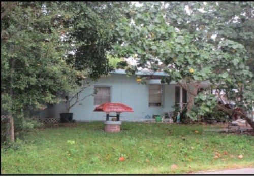 212 Bayshore Rd, Nokomis, FL 34275