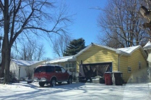 2461 S Nettleton Ave, Springfield, MO 65807