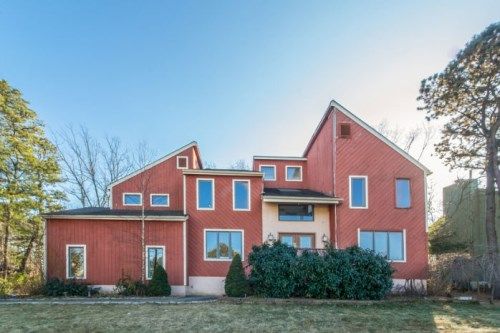 11 Elena Ct, Voorhees, NJ 08043