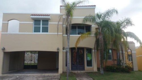 83 Estancias De Cerro, Vega Alta, PR 00692