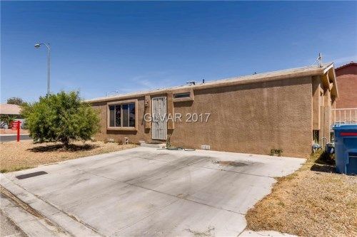 4110 Artist Court, Las Vegas, NV 89115