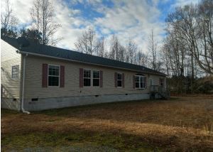 529 Taylorsville Ro, Shacklefords, VA 23156