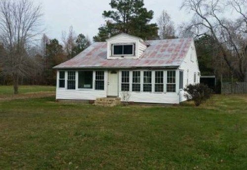 2151 York River Road, Shacklefords, VA 23156