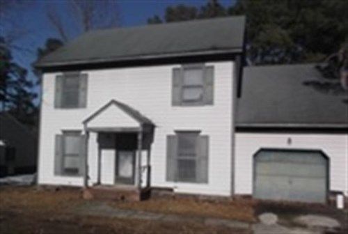 513 GLENOLA ST, Fayetteville, NC 28311