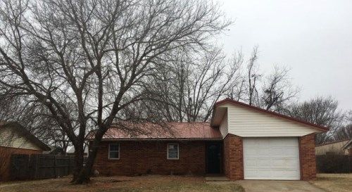 111 Sondra, Elk City, OK 73644