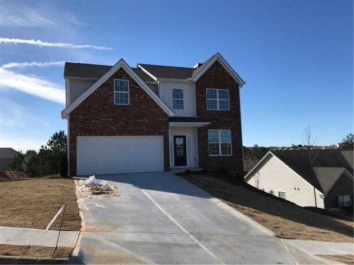 3835 Hawk Tail Dr, Loganville, GA 30052