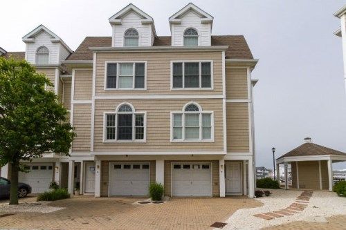 21 Chelsea Ct # 15, Atlantic City, NJ 08401