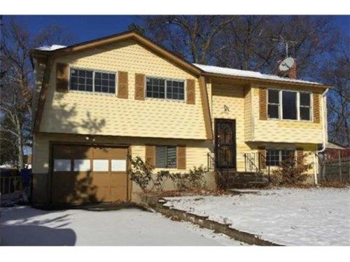 14 SPARROWBUSH RD, East Hartford, CT 06108