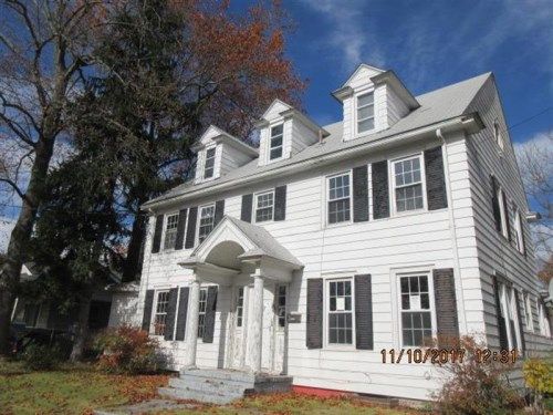 24 W MONTROSE STREET, Vineland, NJ 08360