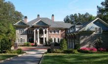 4890 Serene Shores Dr Gainesville, GA 30504