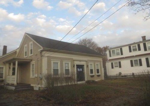 230 High St, Cumberland, RI 02864