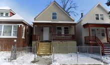 7317 S May St Chicago, IL 60621