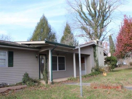 88 BEAR CREEK RD, Strunk, KY 42649