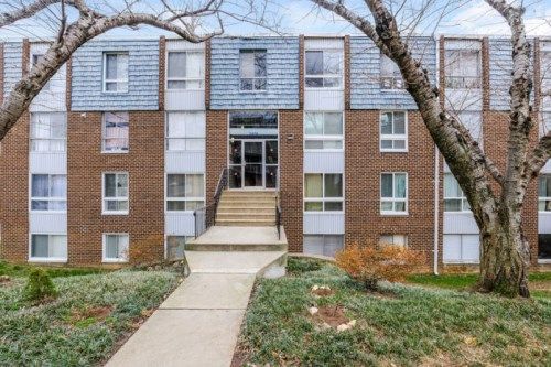 3950 Bel Pre Rd Apt 8, Silver Spring, MD 20906