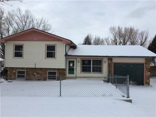 310 N Riley Ave, Moorcroft, WY 82721