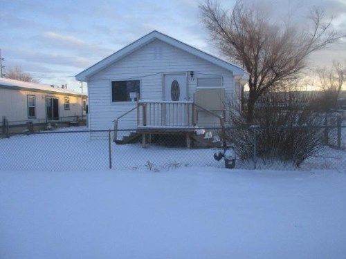 179 1st St, Evansville, WY 82636