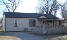 203 W Sunflower Dr Wichita, KS 67217