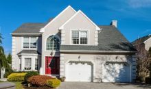 17 Brailley Ln Hazlet, NJ 07730
