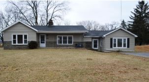 520 Edgegrove Rd, Hanover, PA 17331