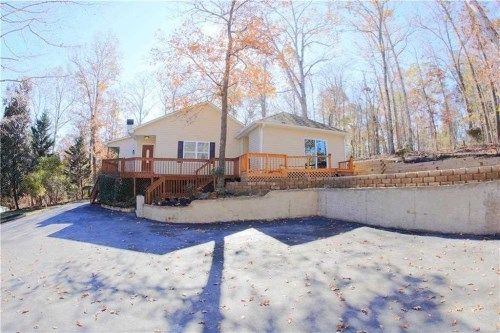 410 River Trace Dr, Dahlonega, GA 30533