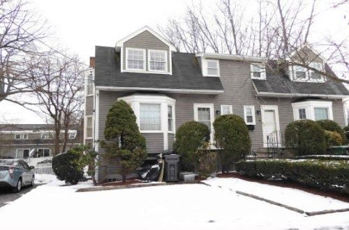 41 Harrington St Unit 41, Watertown, MA 02472