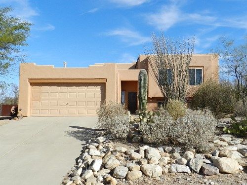 901 E Mount Wrightston Loop, Green Valley, AZ 85614