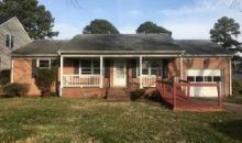 19 Old Fox Hill Rd Hampton, VA 23669