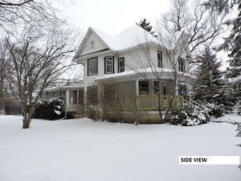 300 E South St, Dwight, IL 60420