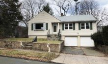 12 Grafton Rd Hamden, CT 06514