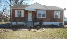 15 Saint Margaret Ct Florissant, MO 63031