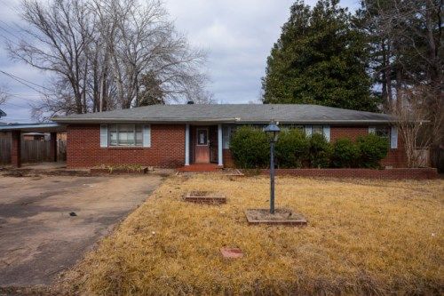 18 Wincrest Cir, Sherwood, AR 72120